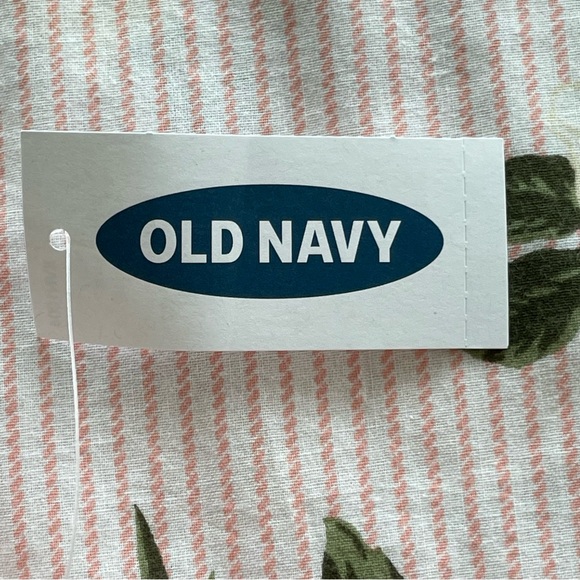 Old Navy spaghetti strap pajama top pink striped with floral and lace la… - Picture 7 of 9